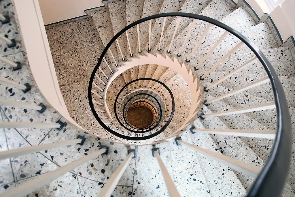 Hotel Lafayette Hamburg 3*,  Germany